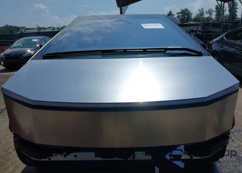 2024 Tesla Cybertruck All-Wheel Drive из США, поврежденный, VIN 7G2CEHED5RA007852